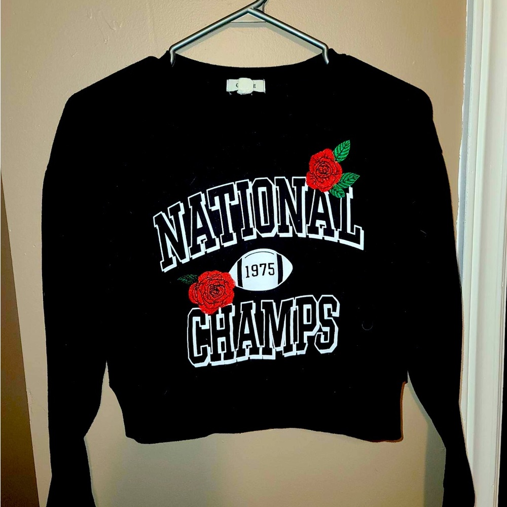 Women’s Crop Sweater